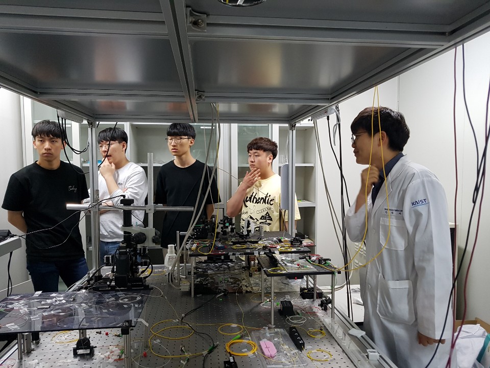 2019 물리학과 오픈랩6.JPG